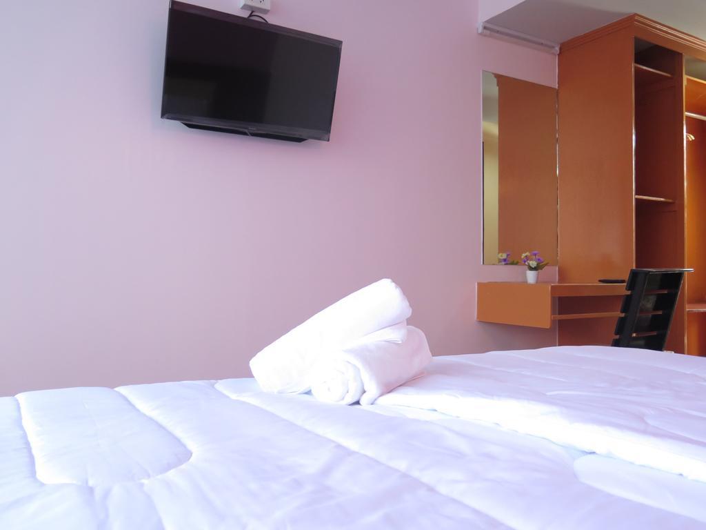 Your Place Inn Surin Exterior photo